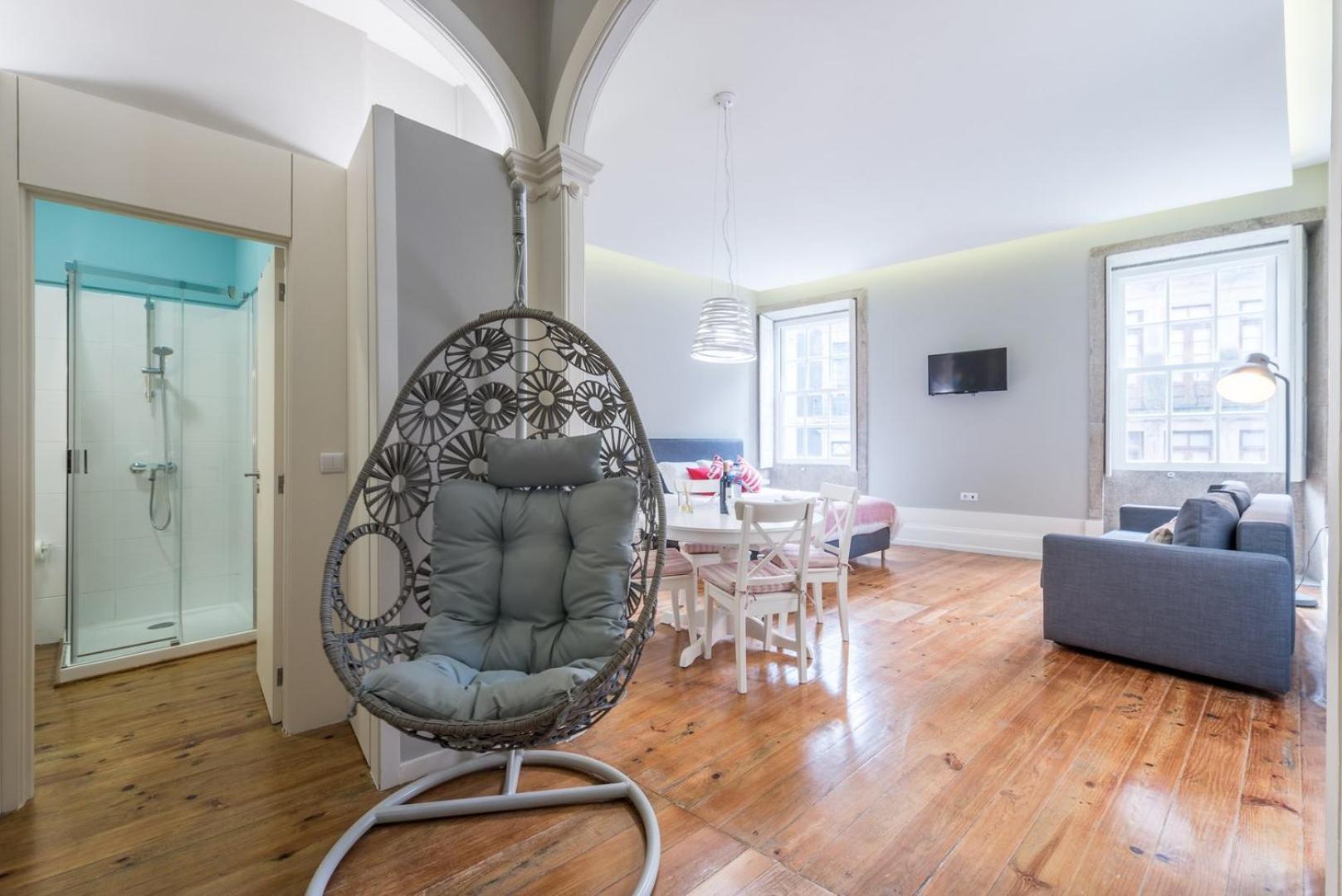 Guestready - Chic Retreat In The Heart Of Porto Apartment Exterior photo